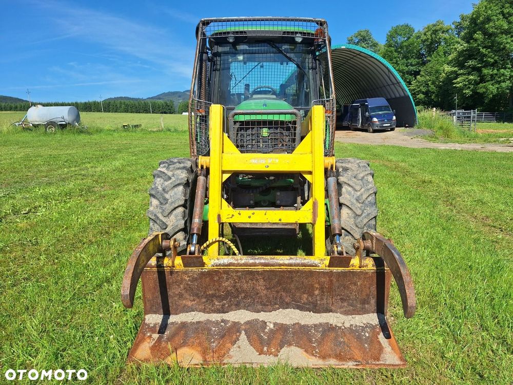 John Deere 6130 Standard 4X4 - 2