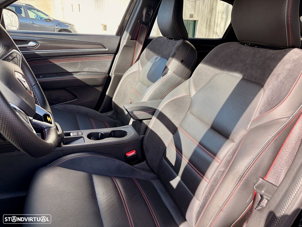 Renault Arkana 1.6 E-Tech R.S.Line - 21