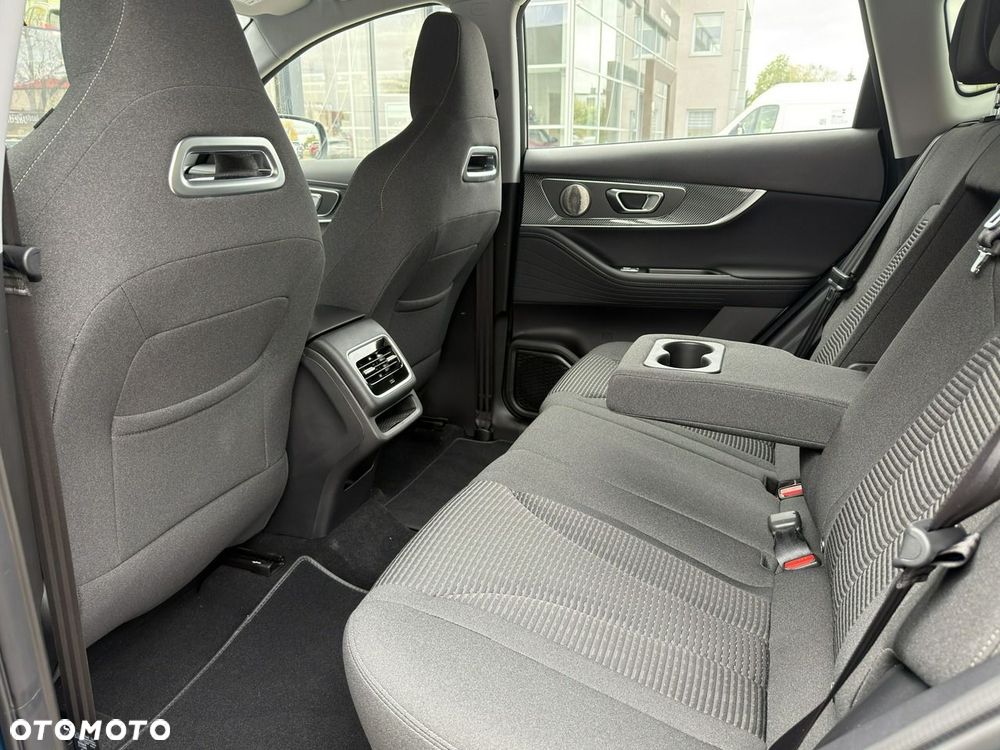Chery Tiggo 7 1.5 T-GDI Super Hybrid Premium DHT - 34