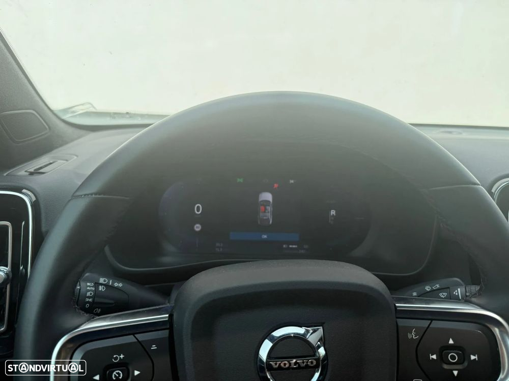 Volvo C40 Recharge Core - 5
