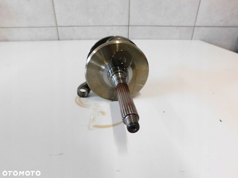 PIAGGIO FLY 125 WAŁ KORBOWY - 4