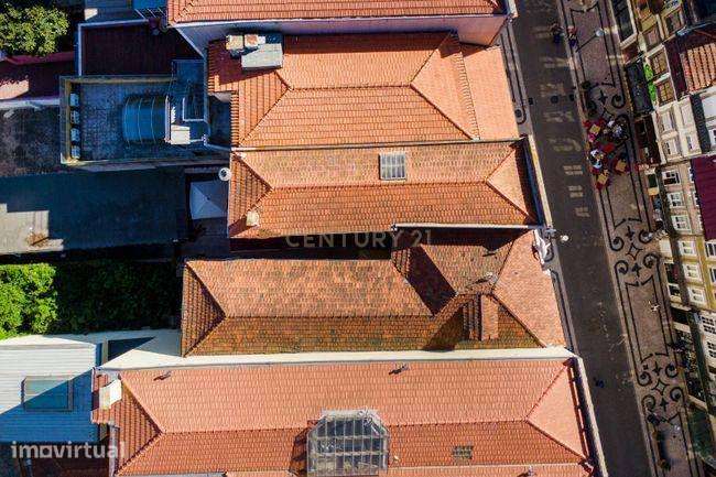 Prédio na Rua de Santa Catarina  c/ PROJECTO APROVADO  - Zona ARU - Grande imagem: 2/8