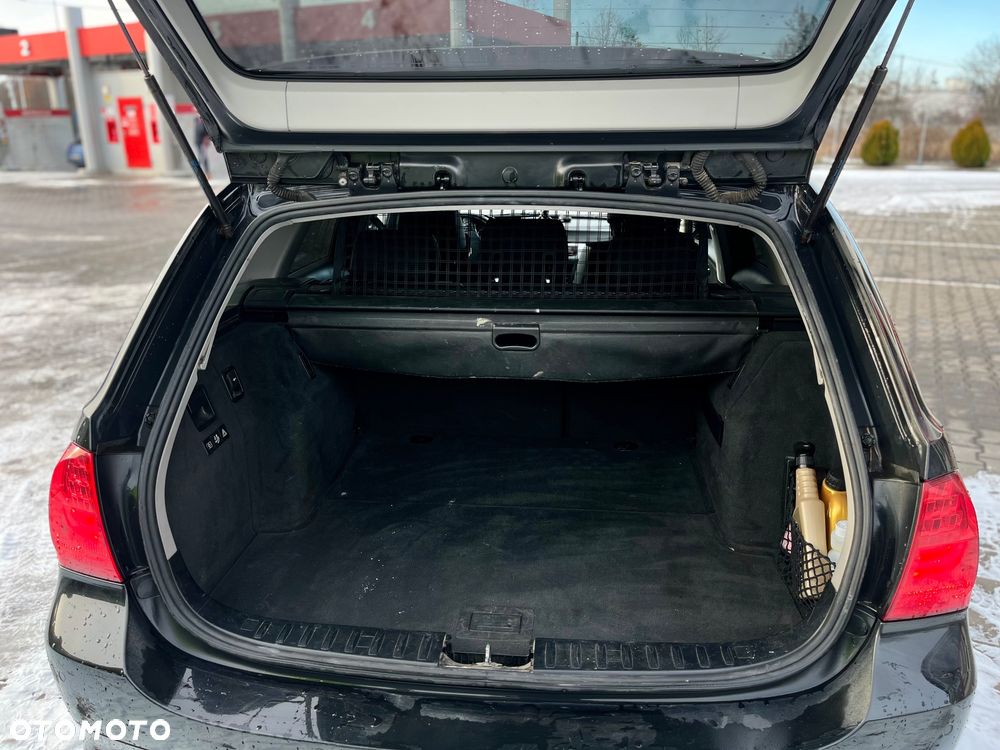 BMW Seria 3 - 10