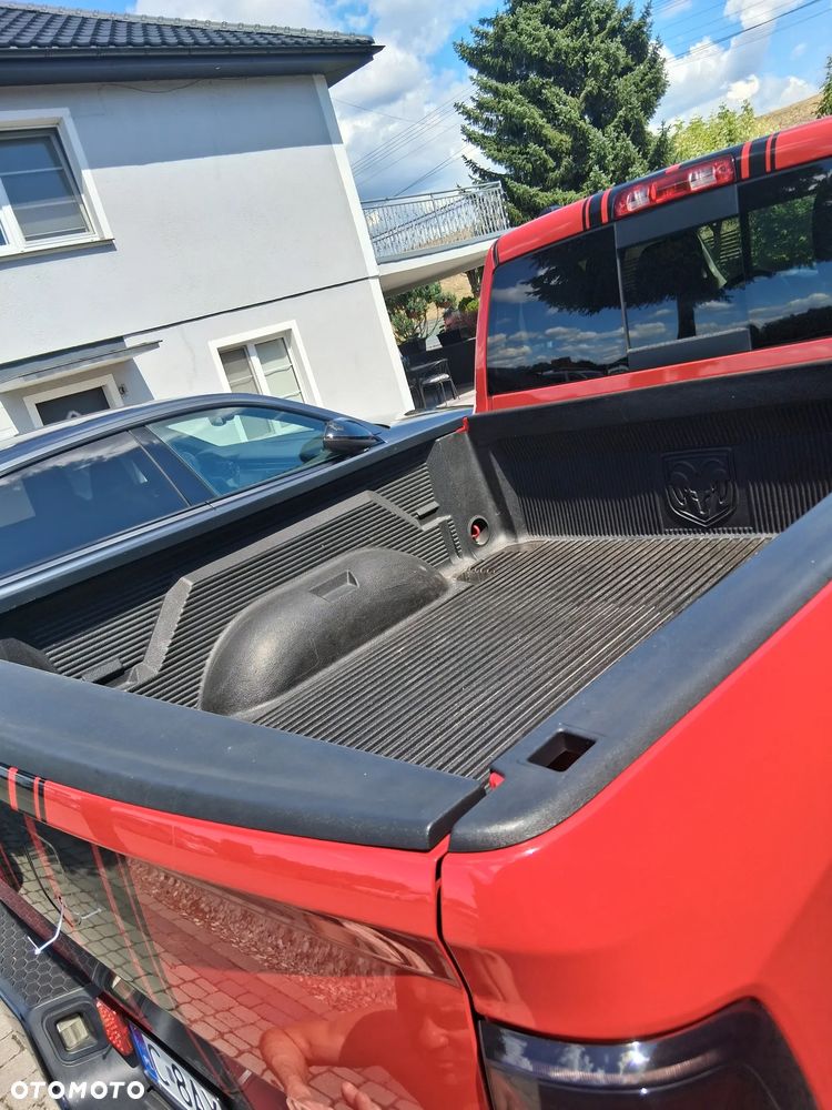 RAM 1500 - 18
