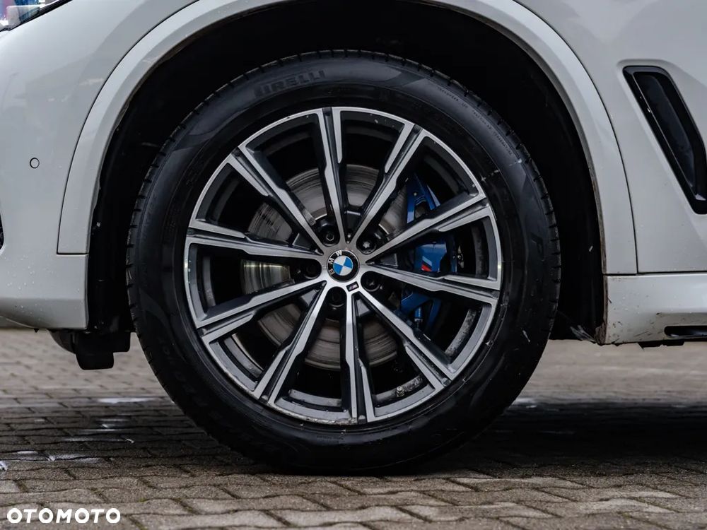 BMW X5 xDrive25d Sport-Aut - 4