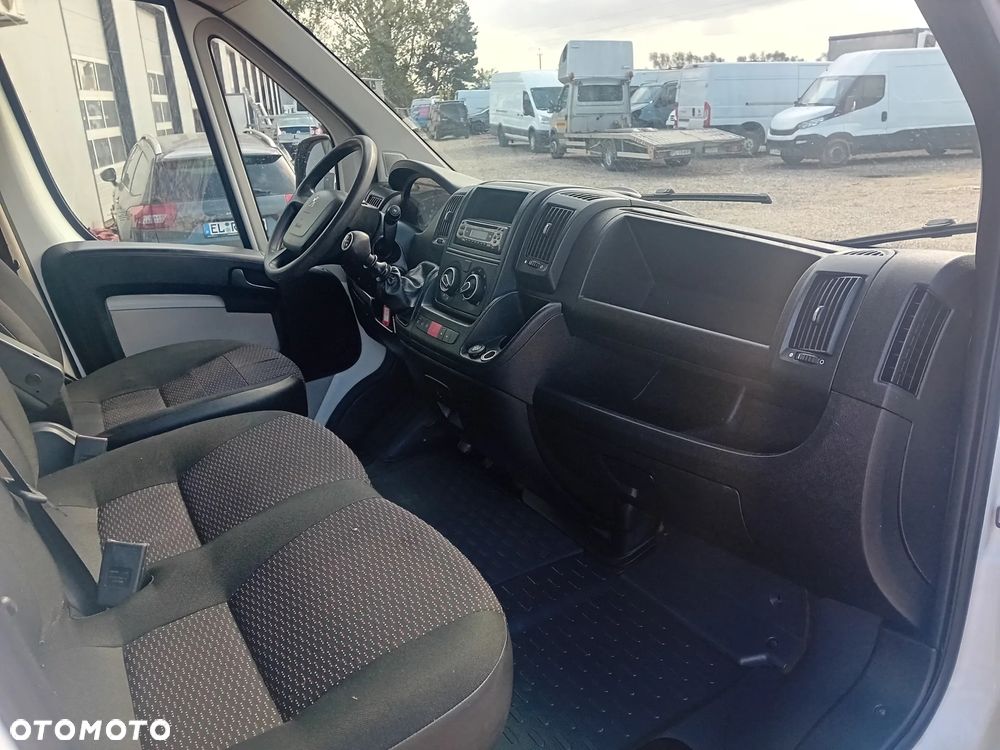 Peugeot Boxer Brygadówka - 17