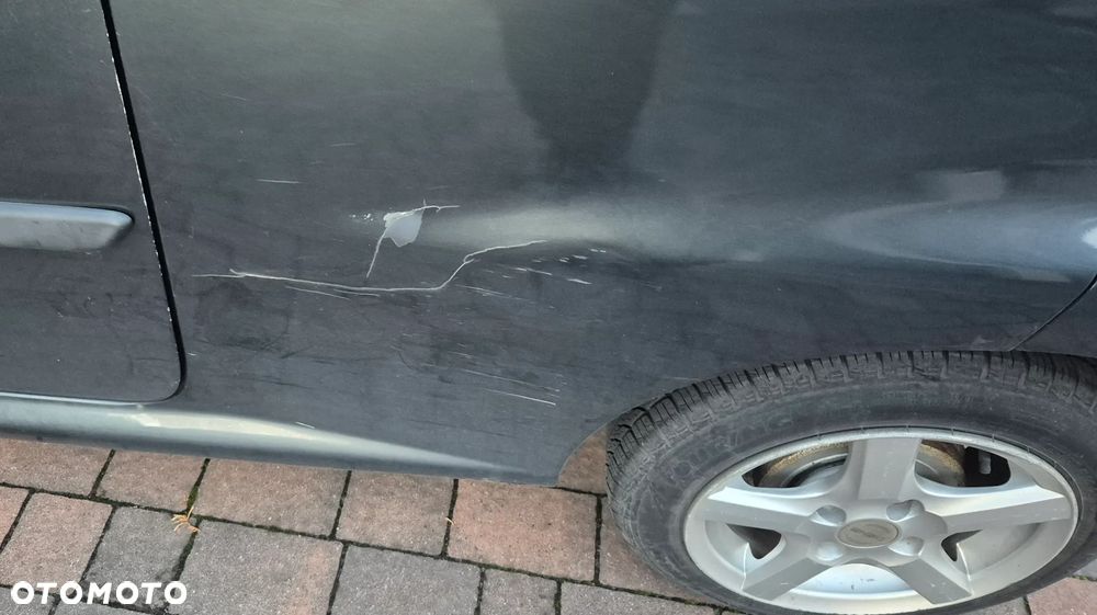 Peugeot 107 1.0 Trendy - 6