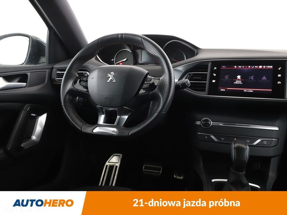Peugeot 308 1.2 PureTech Allure S&S EAT8 - 14