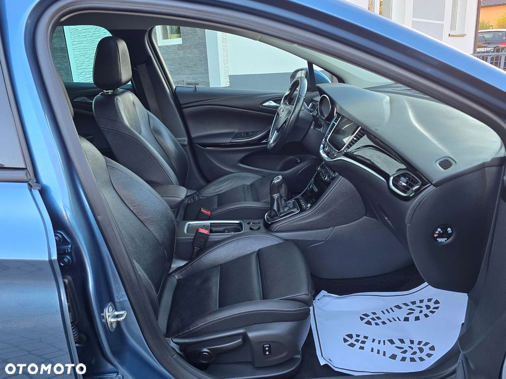 Opel Astra 1.4 T Elite S&S - 26