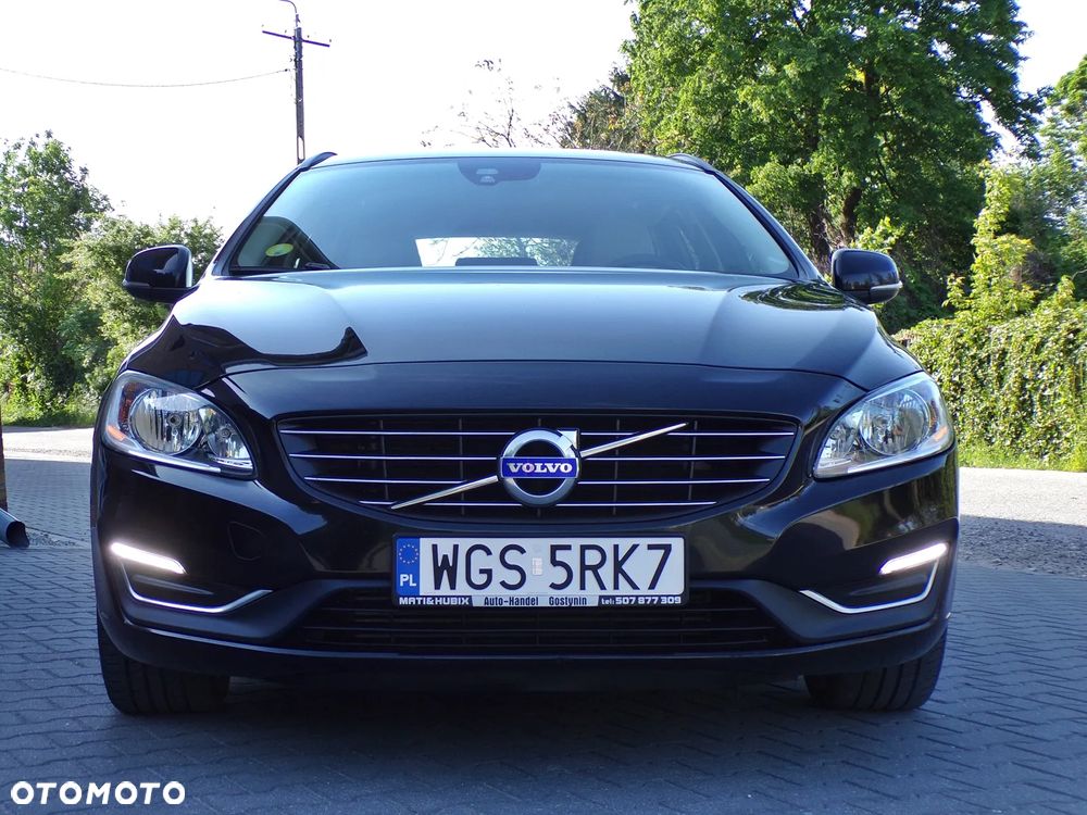 Volvo V60 D3 Summum - 6