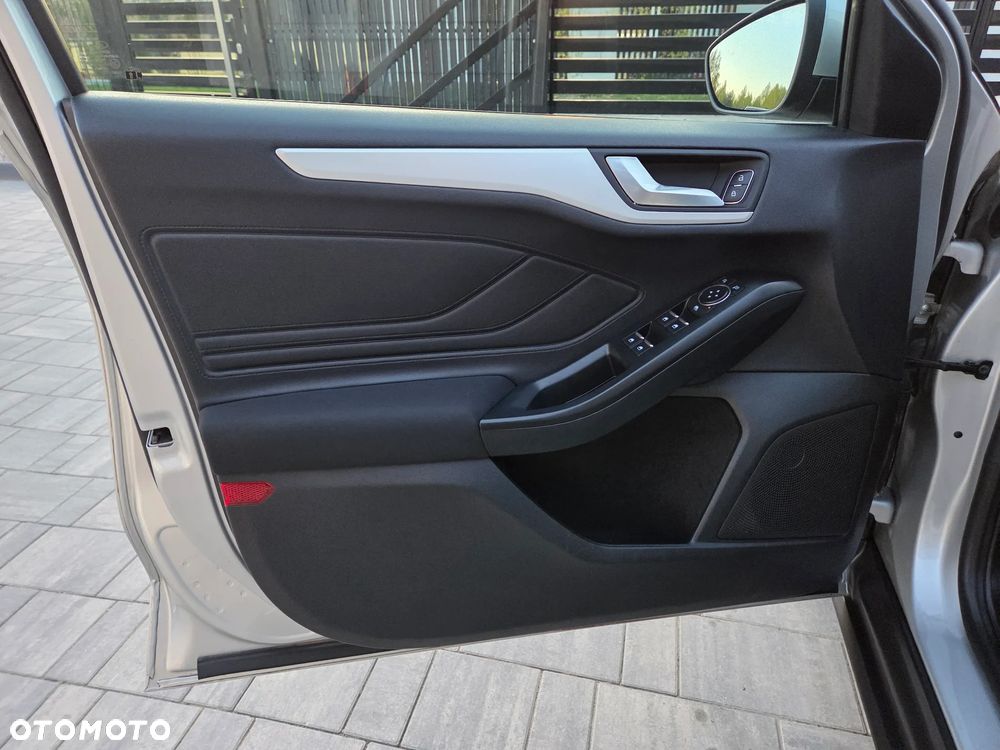 Ford Focus 1.5 EcoBlue Connected - 30