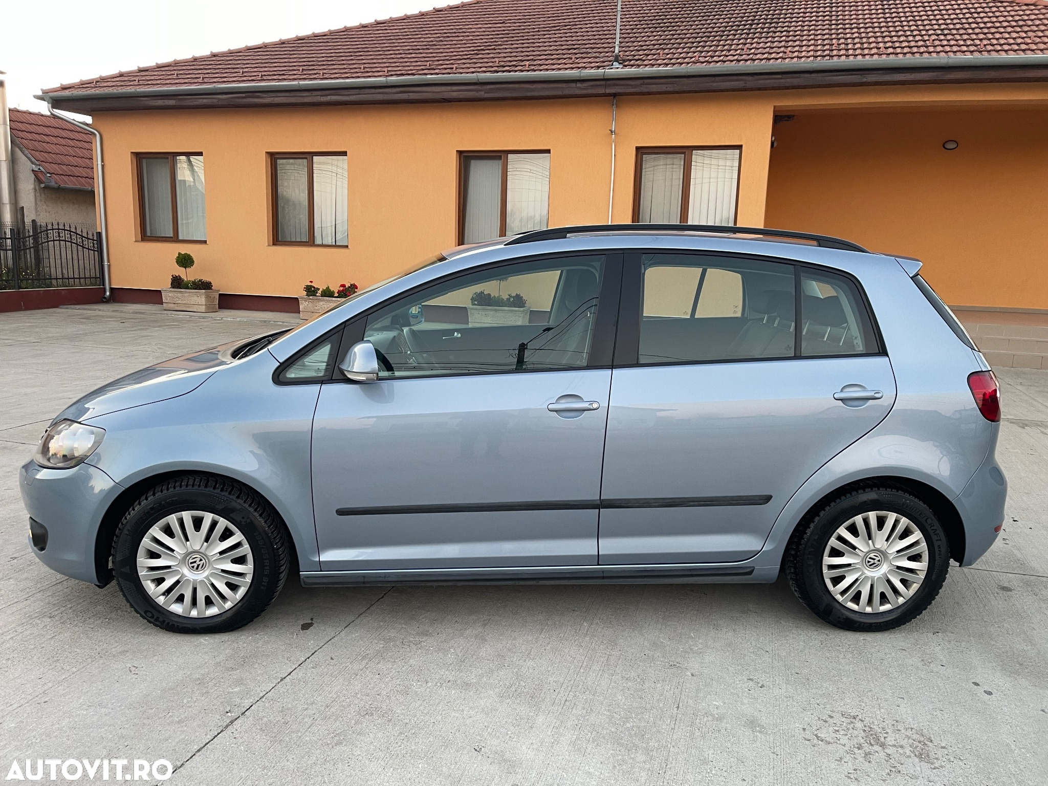 Volkswagen Golf Plus 1.6 TDI DPF BMT Trendline - 10