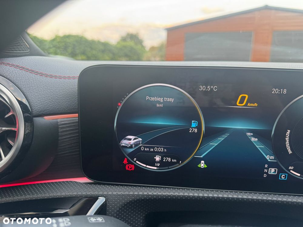 Mercedes-Benz CLA 250 4Matic 7G-DCT AMG Line - 15