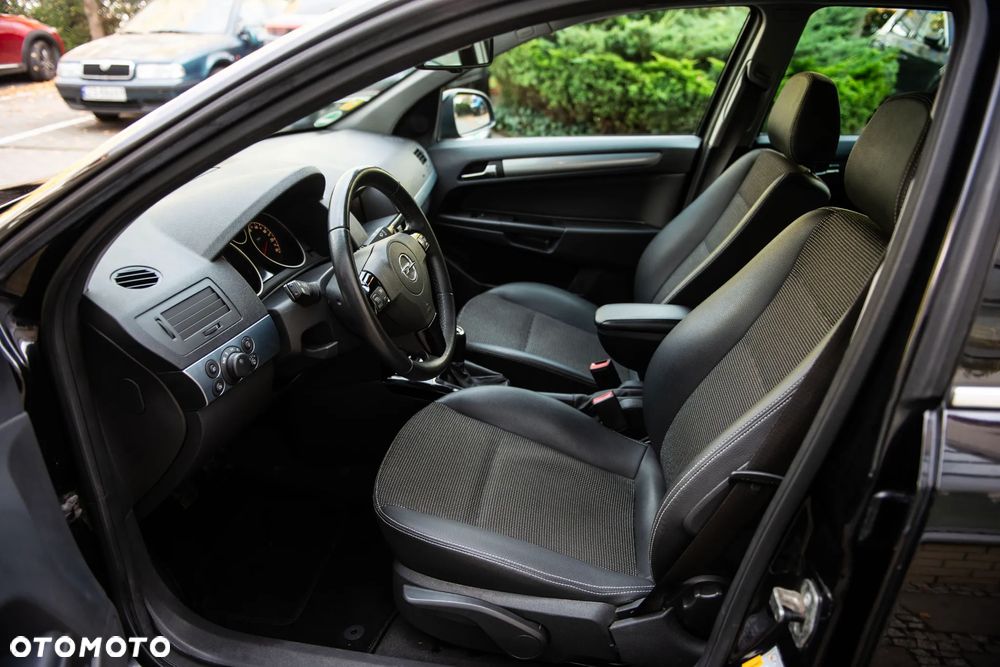 Opel Astra 1.6 Cosmo - 15