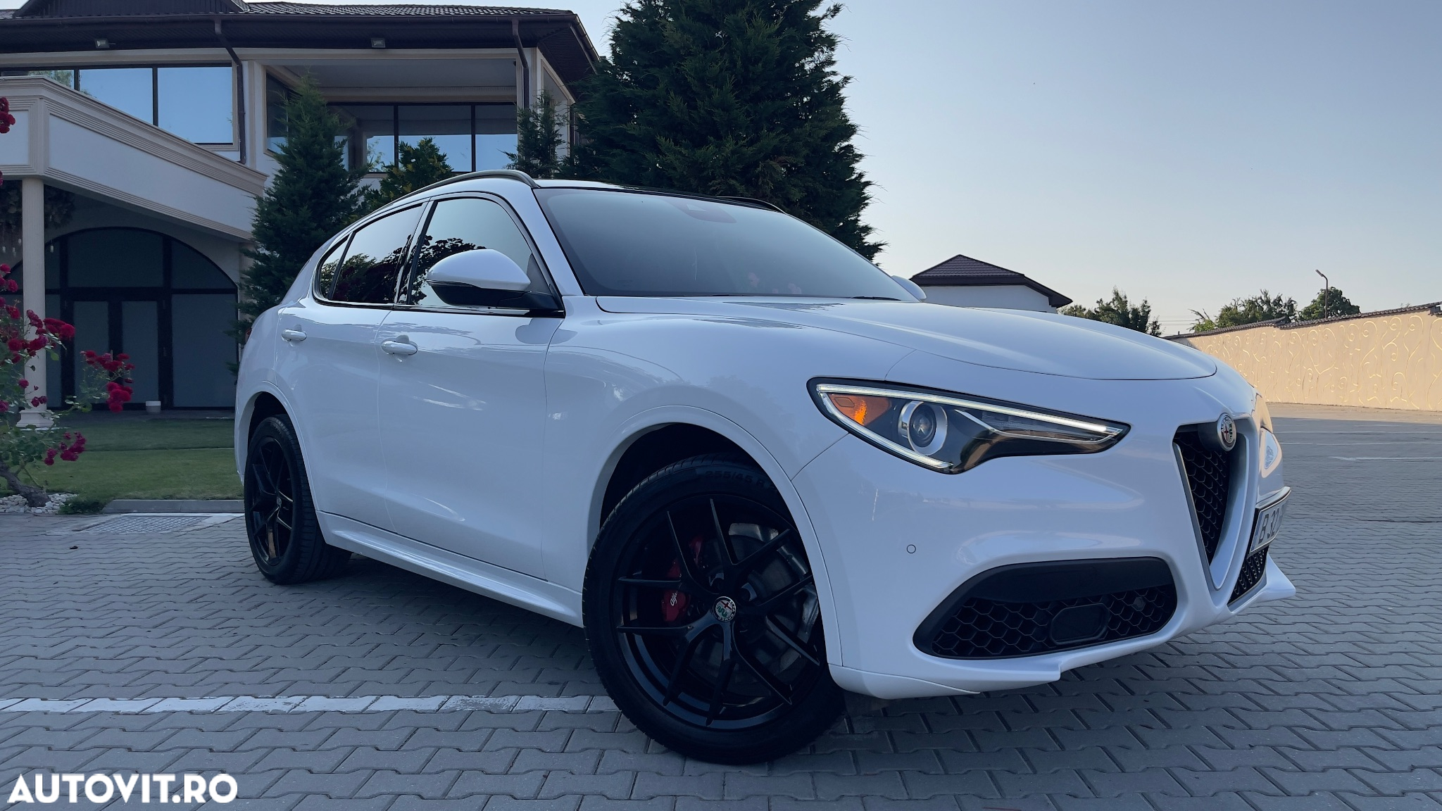 Alfa Romeo Stelvio 2.0 Turbo 16V AT8-Q4 Veloce - 15