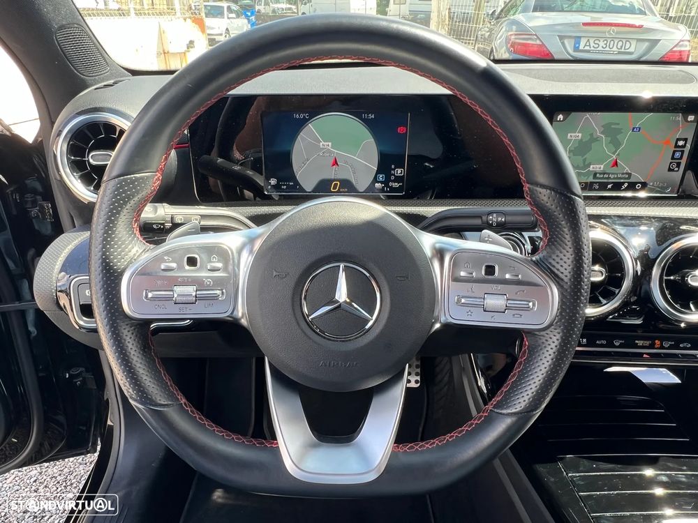 Mercedes-Benz A 250 e 8G-DCT AMG Line - 21
