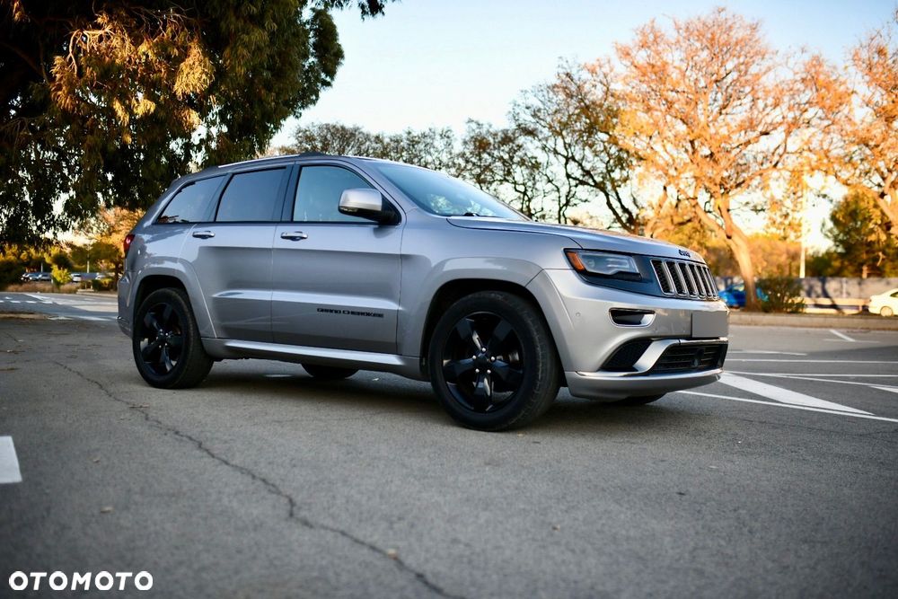 Jeep Grand Cherokee - 18