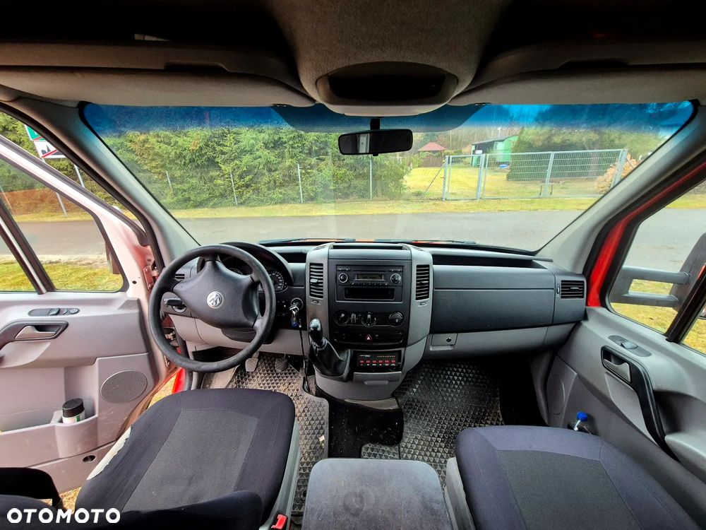 Volkswagen Crafter - 14