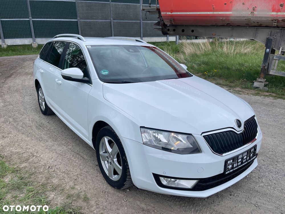 Skoda Octavia 1.6 TDI Green tec DSG Edition - 1