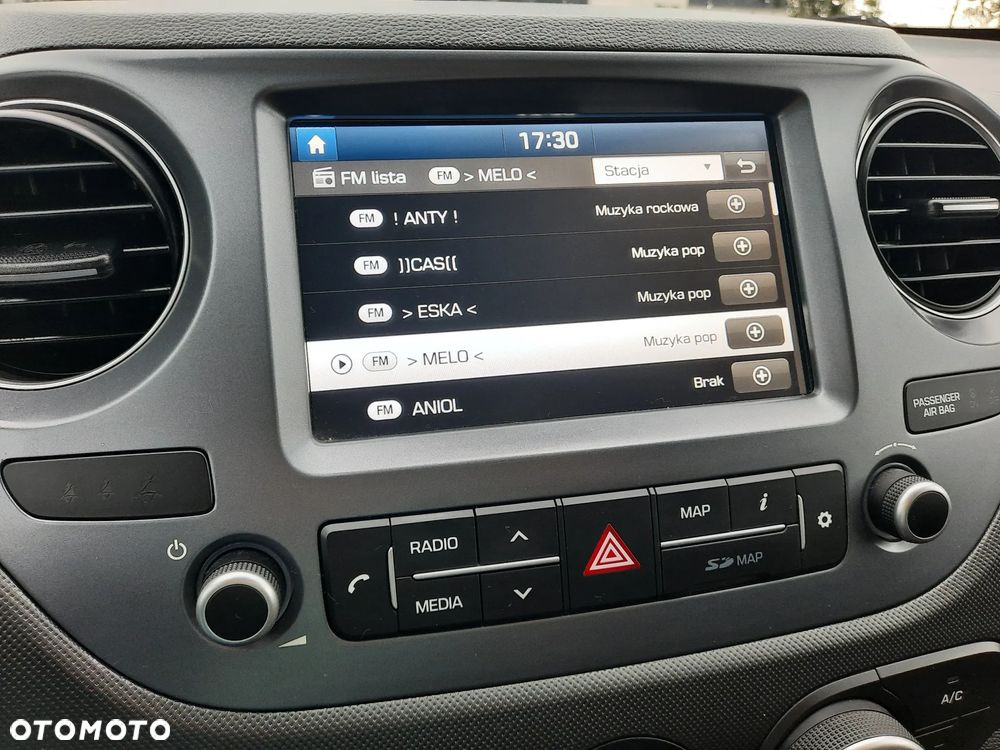 Hyundai i10 1.0 BlueDrive Comfort - 21