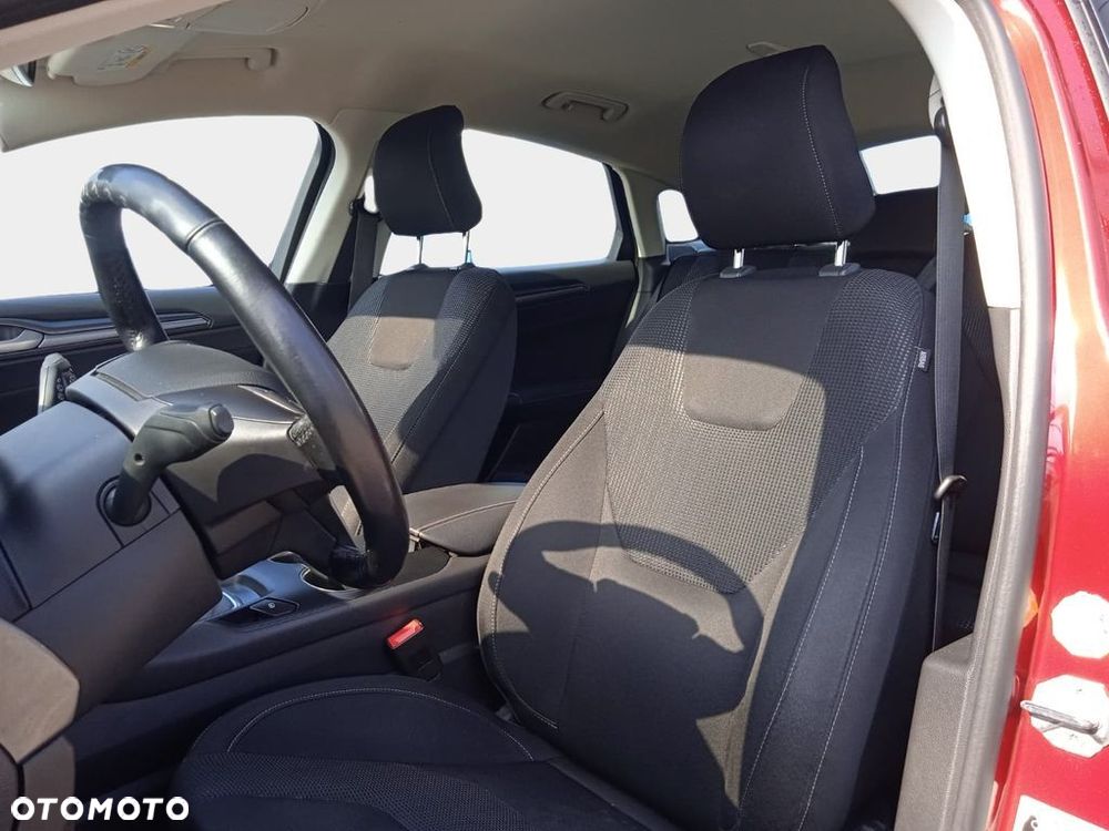Ford Mondeo 2.0 EcoBlue Titanium - 33