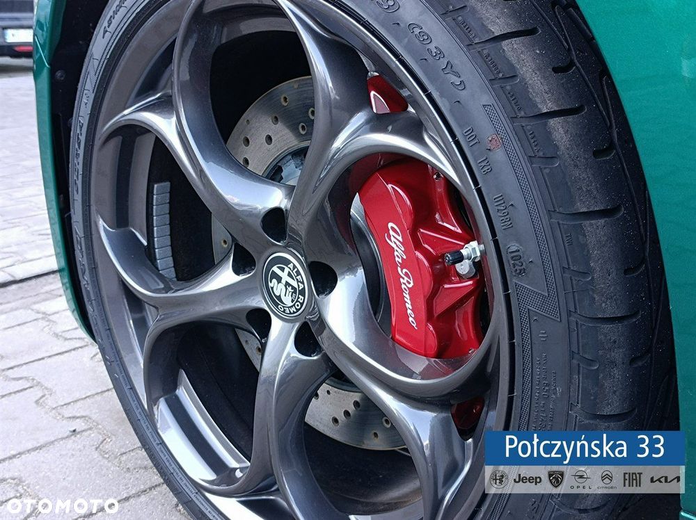 Alfa Romeo Giulia - 11