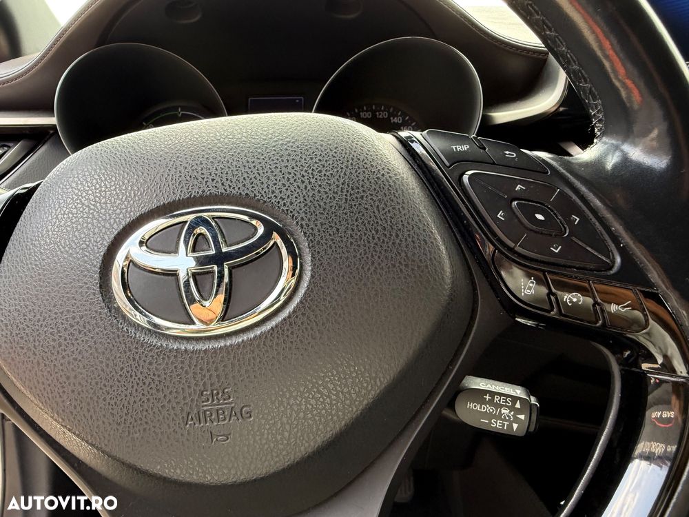 Toyota C-HR - 6