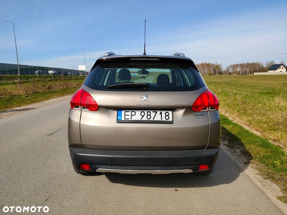 Peugeot 2008 PureTech 110 Stop&Start Allure - 5