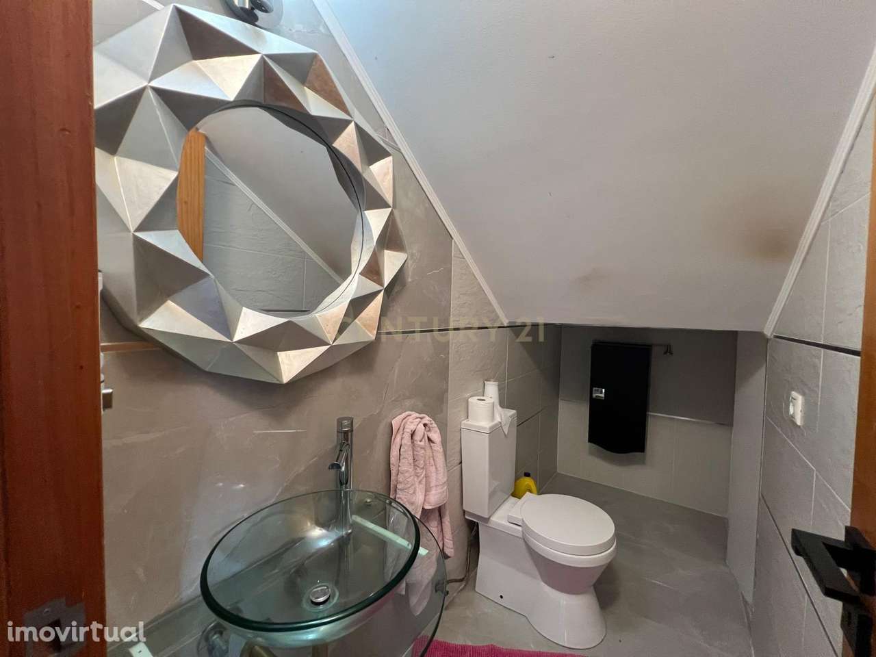 Moradia T4 Premium em Lavra – A Dois Passos do Mar - Grande imagem: 2/38