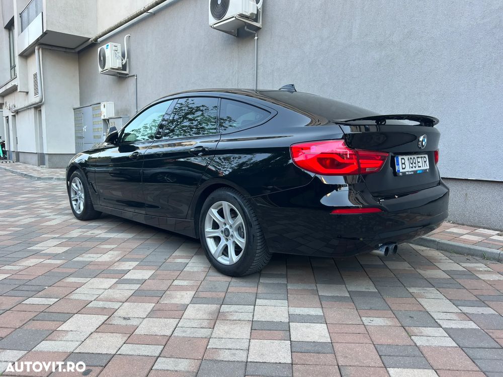BMW Seria 3 320d xDrive AT - 27