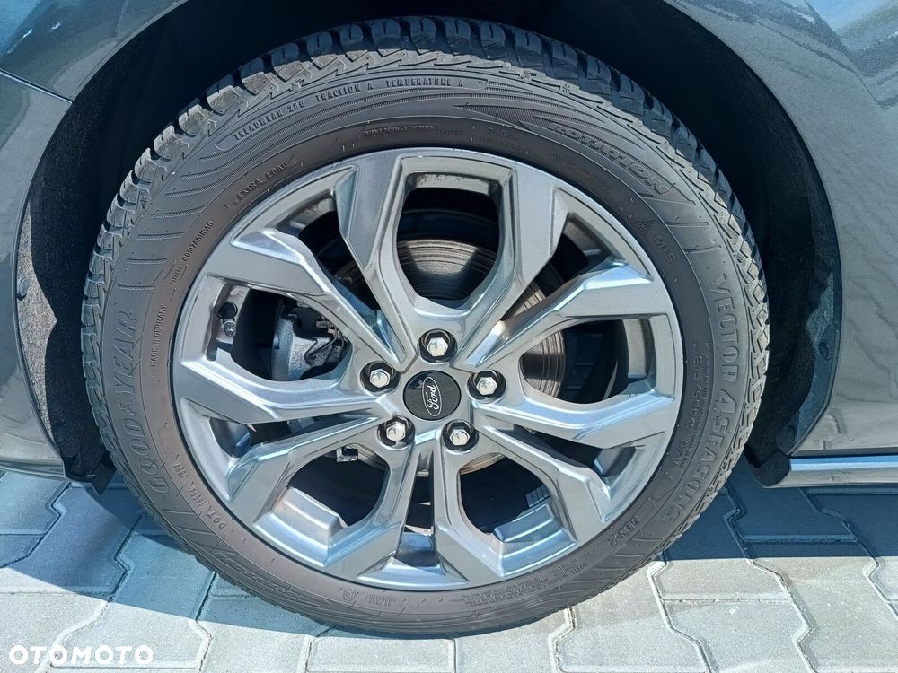 Ford Focus 1.0 EcoBoost mHEV ST-Line X - 22