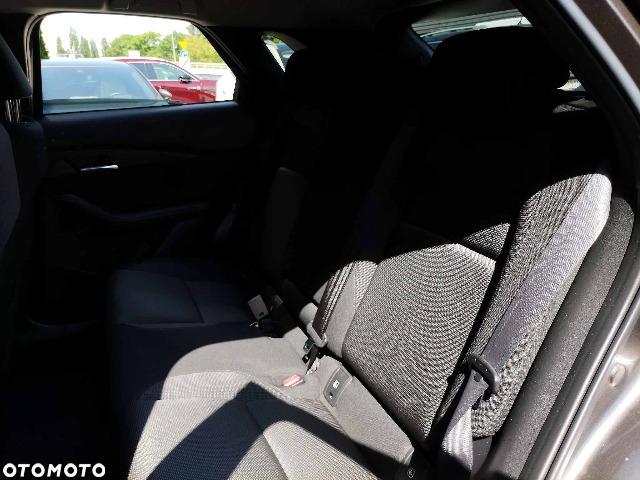 Mazda CX-30 2.0 mHEV Hikari AWD - 17