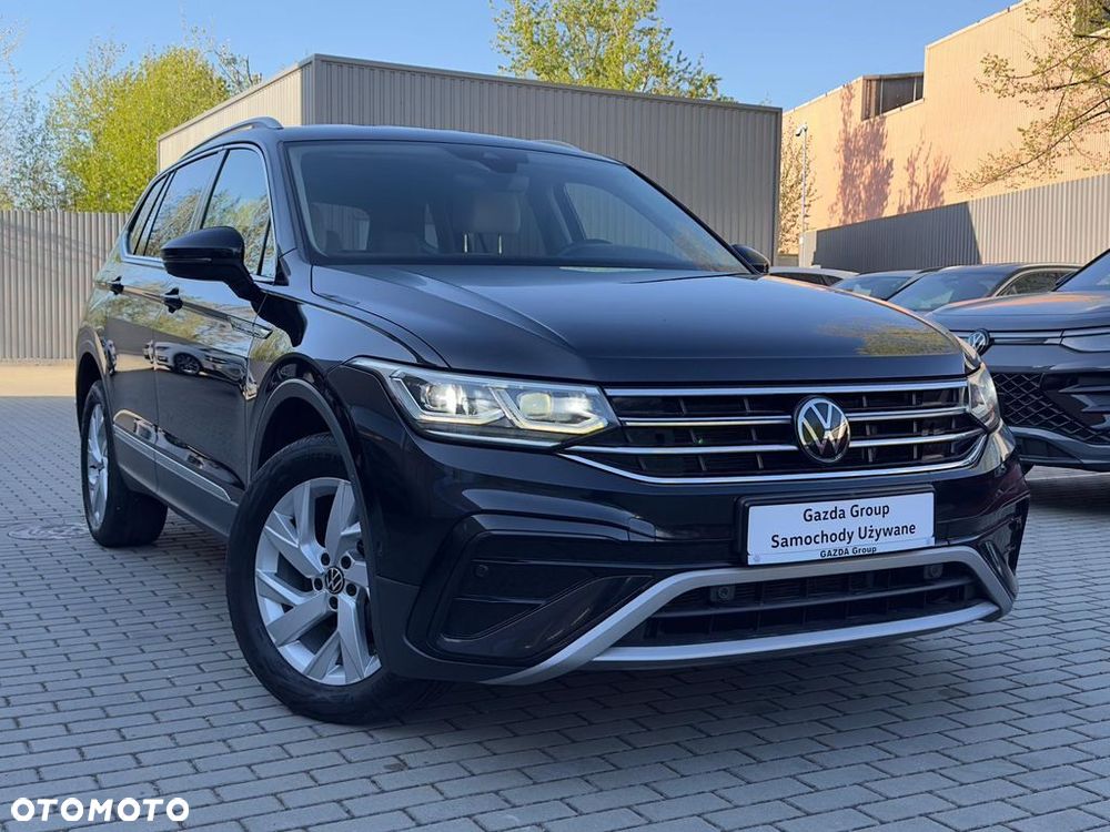 Volkswagen Tiguan Allspace 2.0 TDI 4Mot Elegance DSG - 2