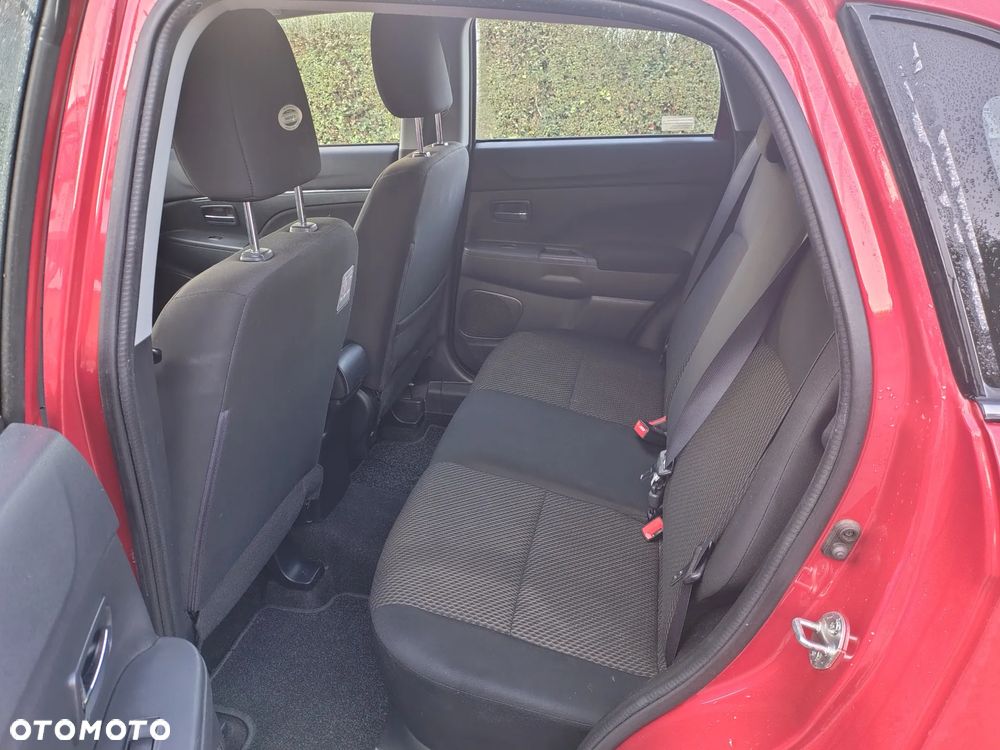 Mitsubishi ASX 1.6 2WD Intense - 18