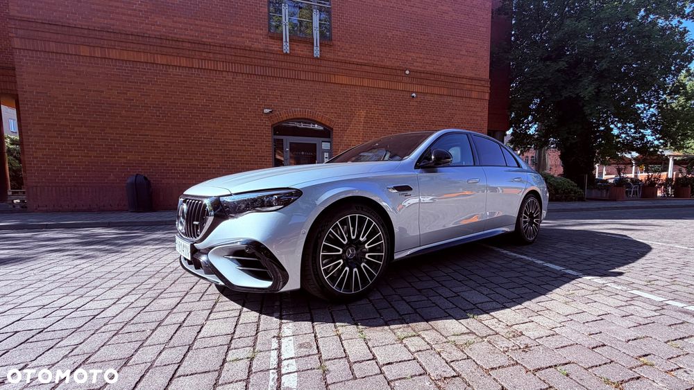 Mercedes-Benz Klasa E AMG 53 4Matic+ AMG SPEEDSHIFT TCT 9G - 22