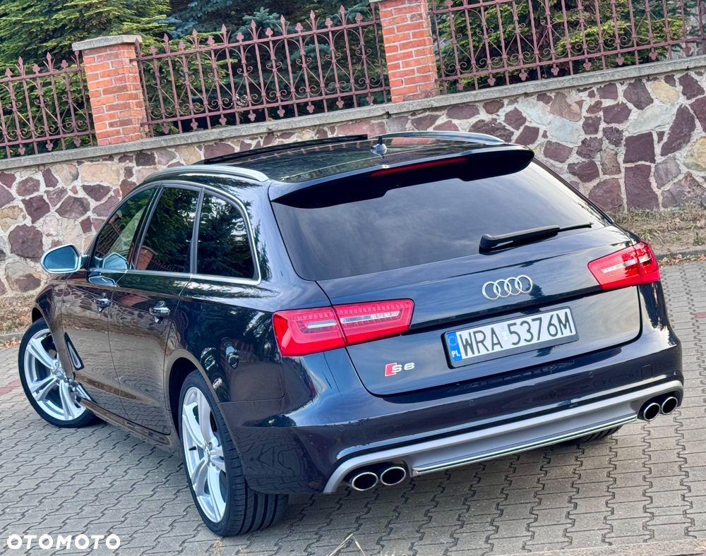 Audi S6 Avant - 12