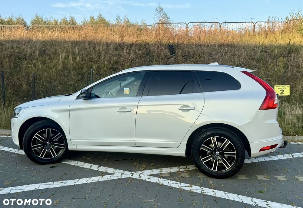 Volvo XC 60 D3 Drive-E Momentum - 20