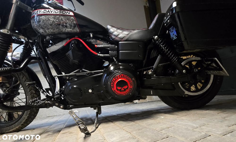 Harley-Davidson Dyna Street Bob - 9