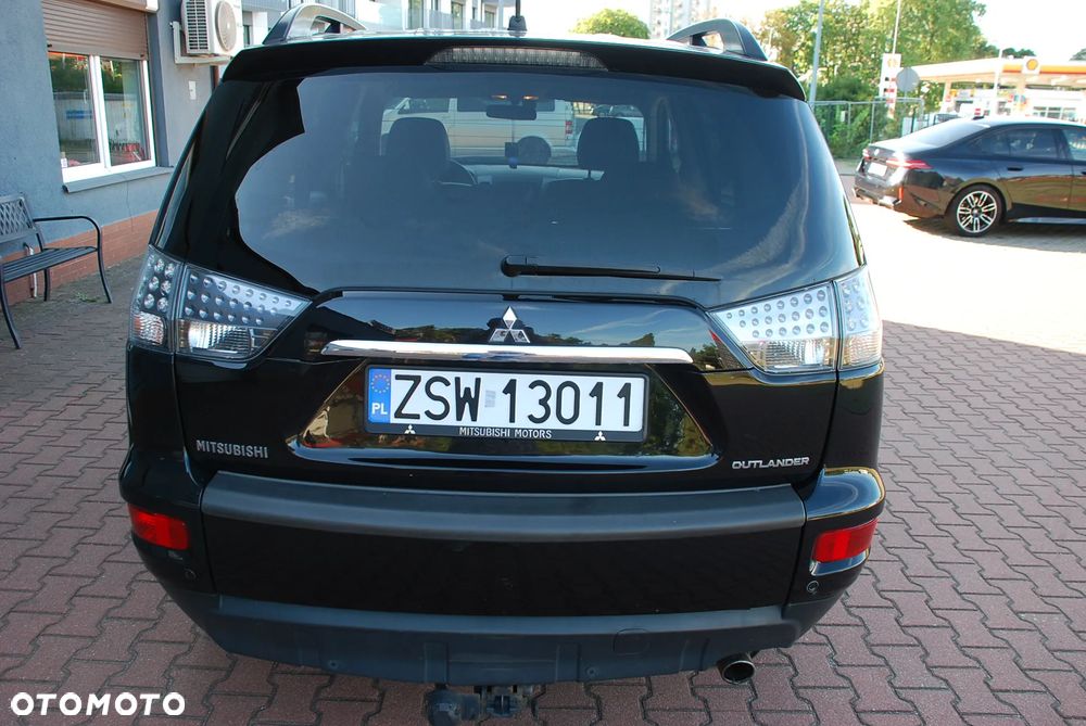 Mitsubishi Outlander 2.0 Intense NAVI 2WD EU5 CVT - 6