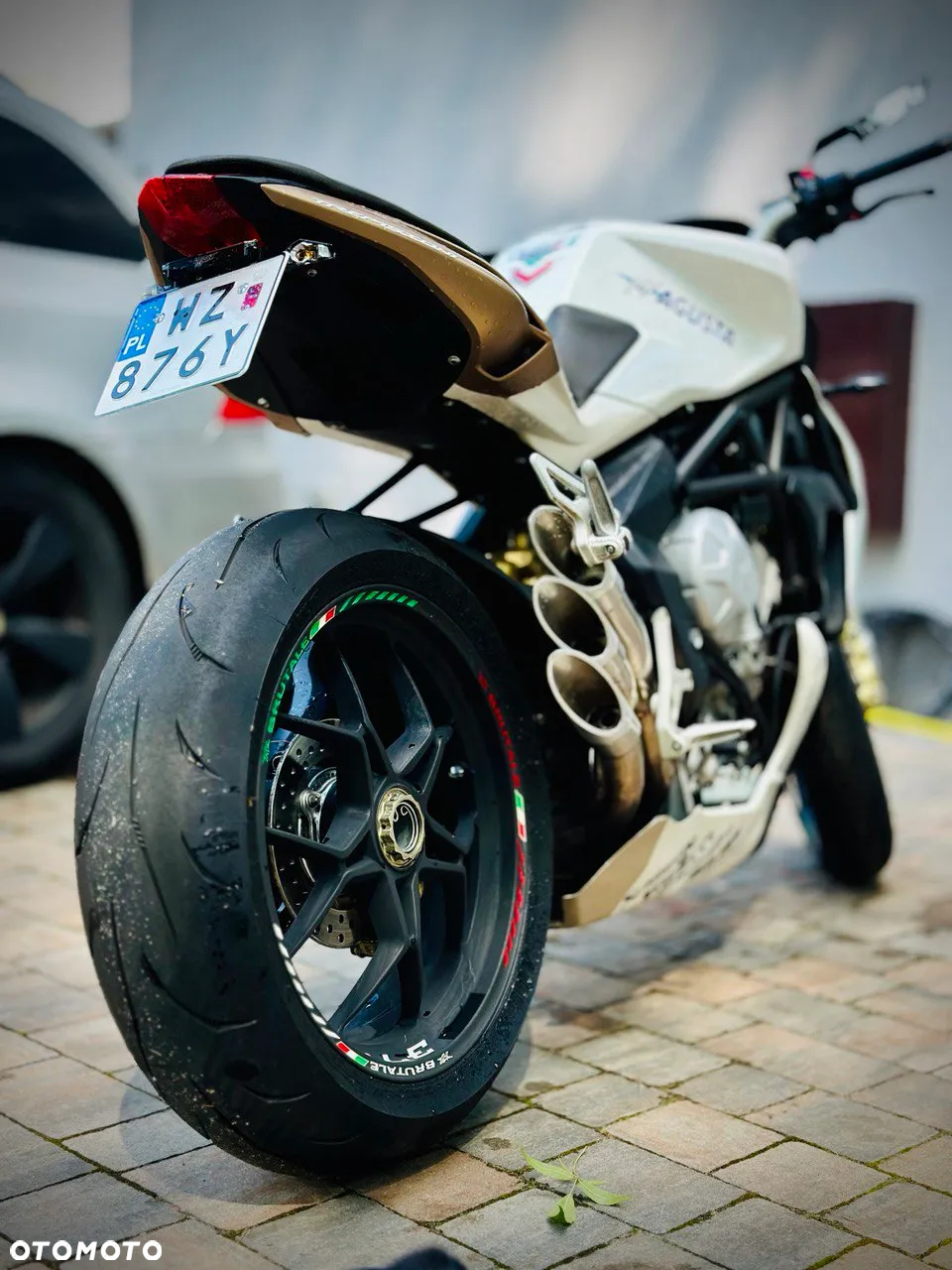 MV AGUSTA Brutale - 4