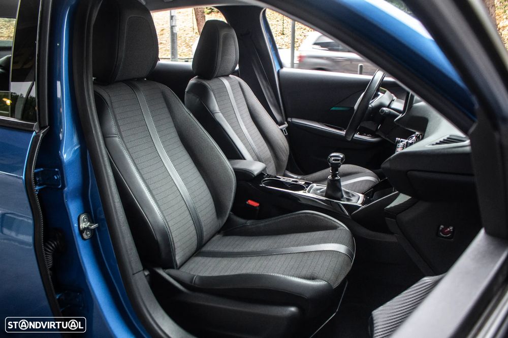 Peugeot 208 PureTech 100 Allure - 23