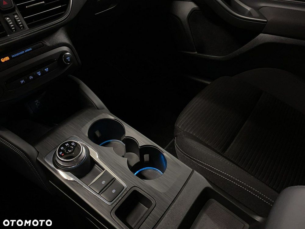 Ford Focus - 23
