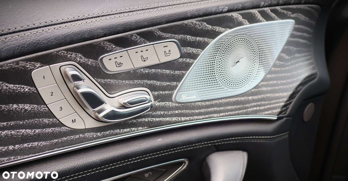 Mercedes-Benz AMG GT - 12