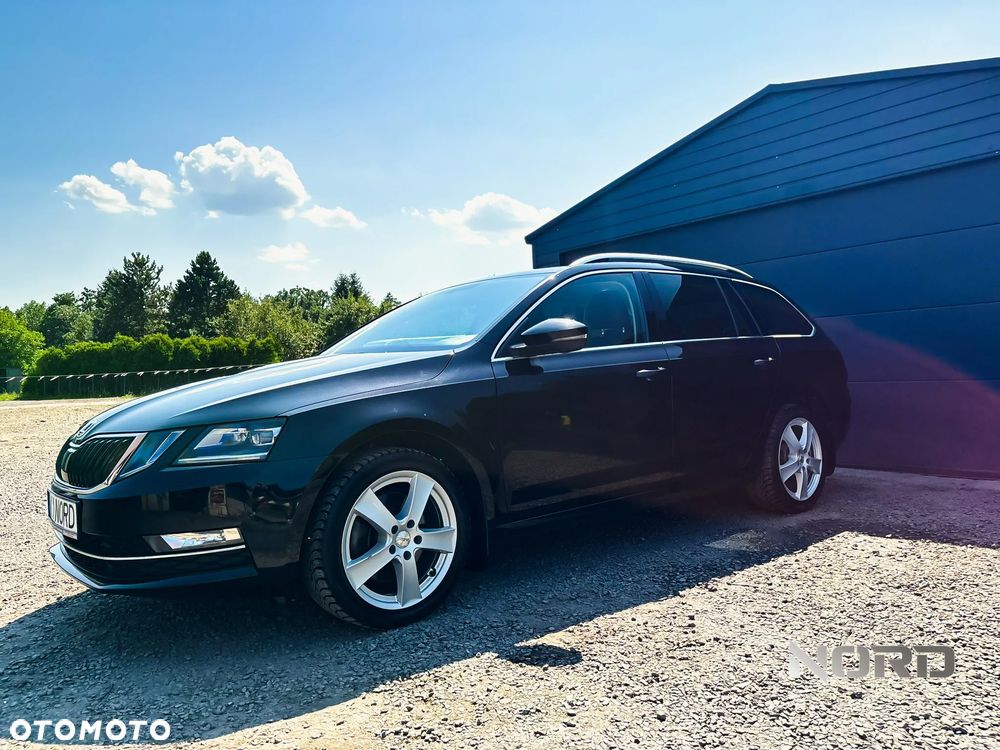 Skoda Octavia 2.0 TDI 4x4 Style DSG - 5