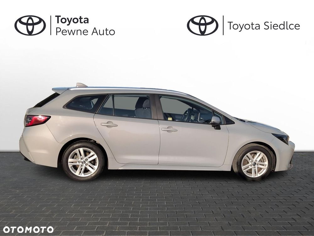 Toyota Corolla 2.0 Hybrid Comfort - 8