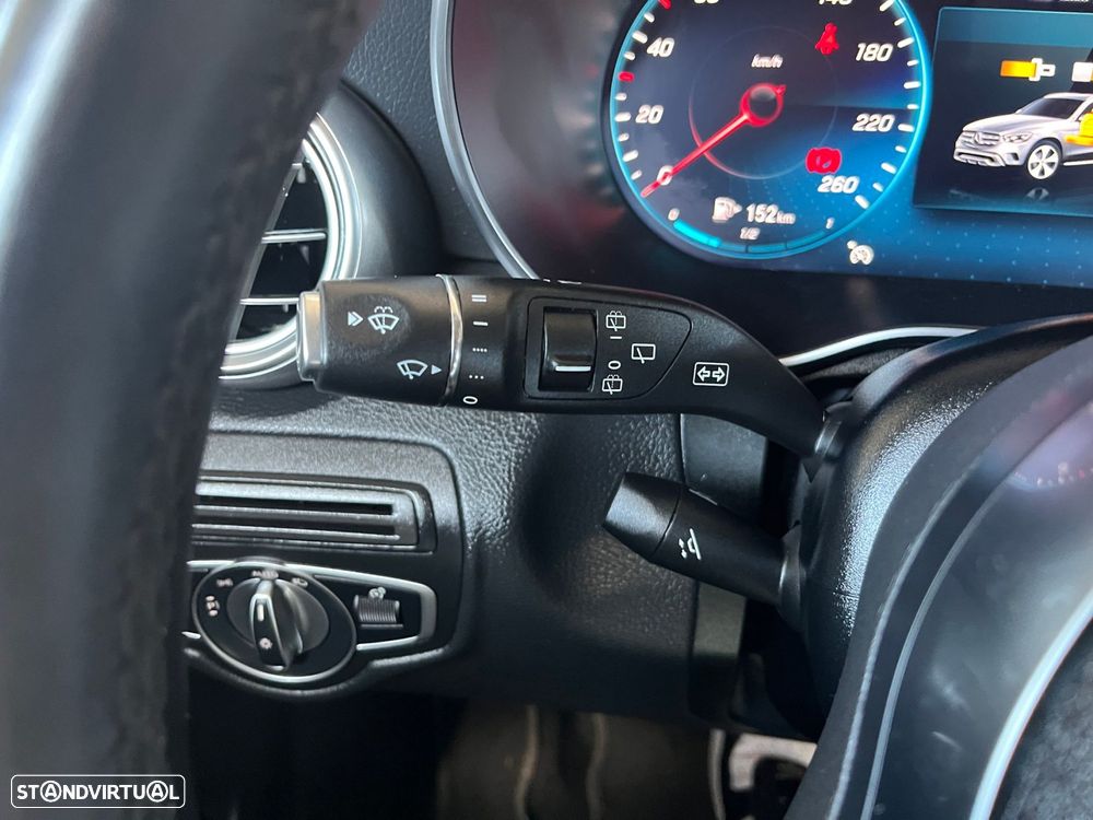 Mercedes-Benz GLC 300 de 4Matic 9G-TRONIC AMG Line - 23