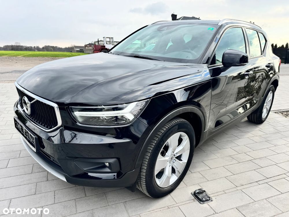 Volvo XC 40 T3 Momentum - 6