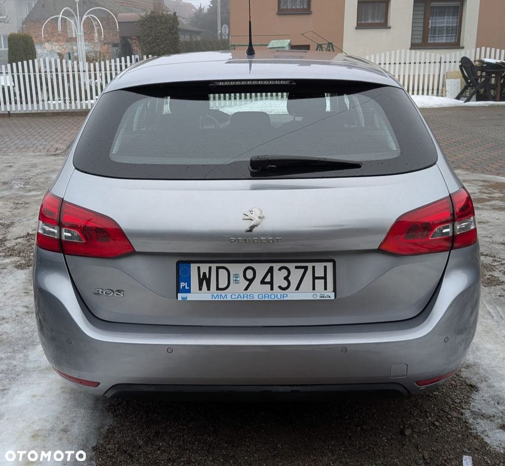 Peugeot 308 - 5