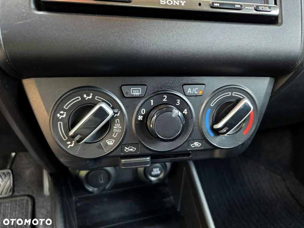 Suzuki Swift 1.2 Dualjet Hybrid Comfort - 22