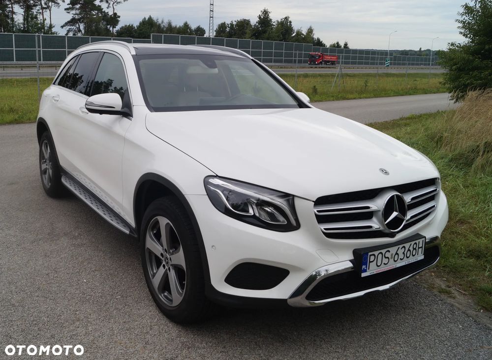 Mercedes-Benz GLC 300 4Matic 9G-TRONIC - 2